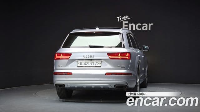 Audi Q7 2019 — Şəkil 4/20