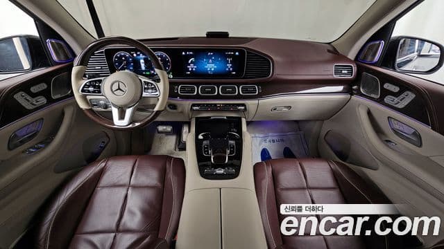 Mercedes-Benz GLS-Class 2021 — Photo 6/34