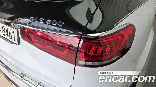 Mercedes-Benz GLS-Class 2021 — Photo 14/34