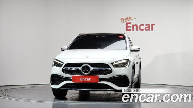 Mercedes-Benz GLA-Class 2022 — Şəkil 3/20
