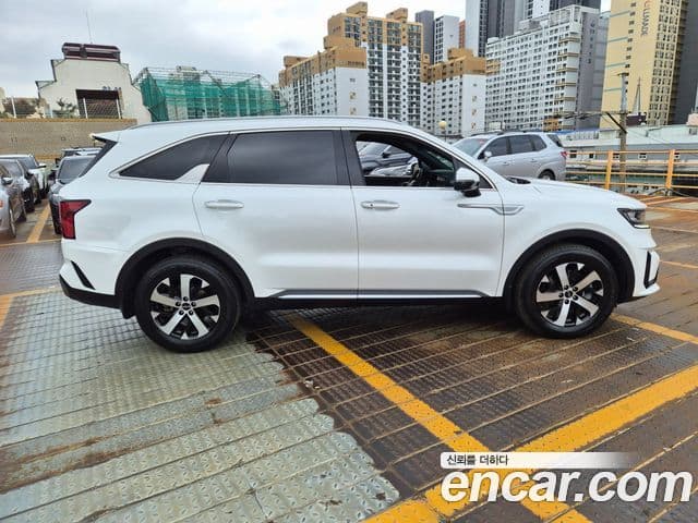 Kia Sorento 2022 — фото 6 из 19