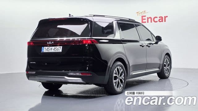 Kia Carnival 2022 — Фото 2/20
