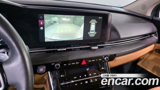 Kia Carnival 2022 — Фото 16/20