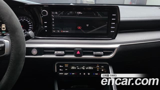 Kia K5 2020 — ფოტო 16/20