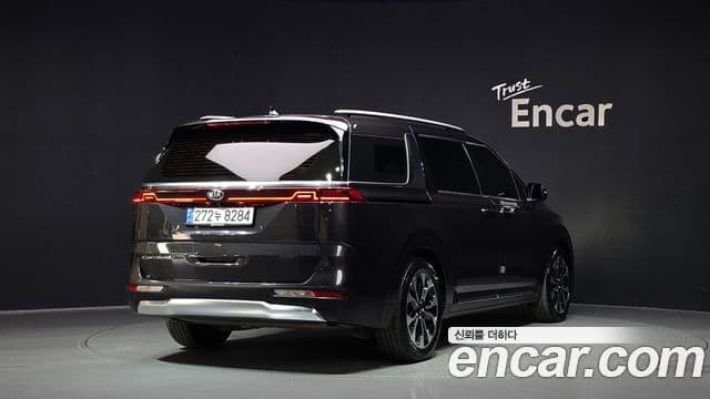 Kia Carnival 2020 — Фото 2/20