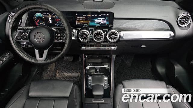 Mercedes-Benz GLB-Class 2021 — ფოტო 10/20