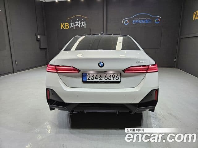 BMW 5 Series 2025 — Şəkil 3/20