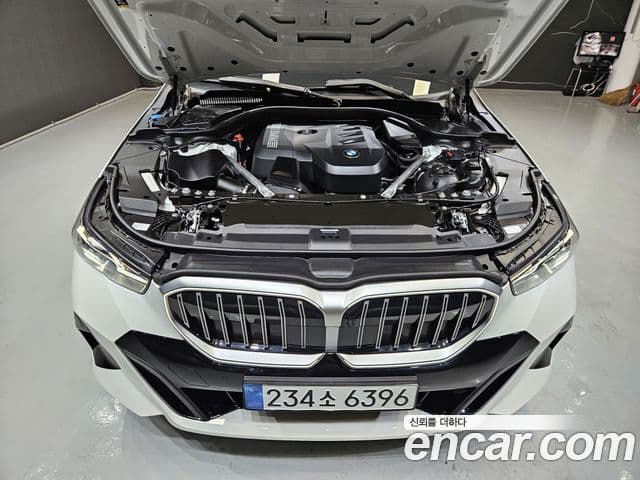 BMW 5 Series 2025 — Şəkil 5/20