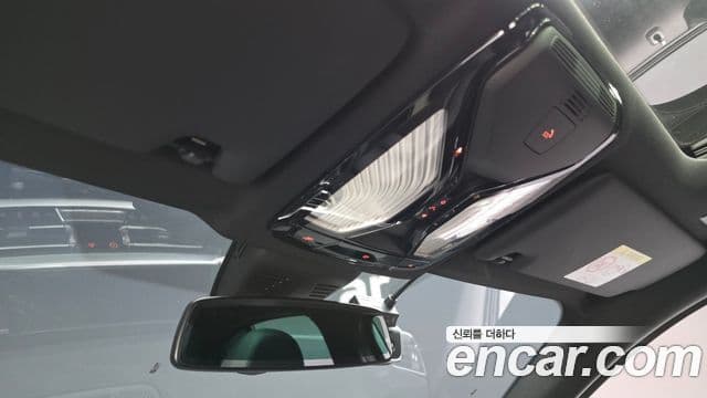 BMW 3 Series 2020 — ფოტო 19/20