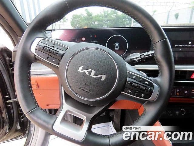 Kia K5 2024 — фото 14 из 20
