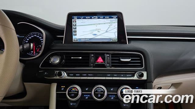 Genesis G70 2018 — фото 13 из 20