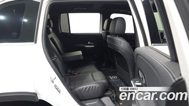 Mercedes-Benz GLB-Class 2020 — фото 12 из 20