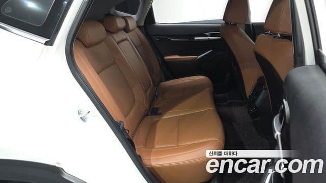 Kia Seltos 2024 — Şəkil 12/20