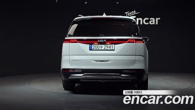 Kia Carnival 2023 — Şəkil 4/20