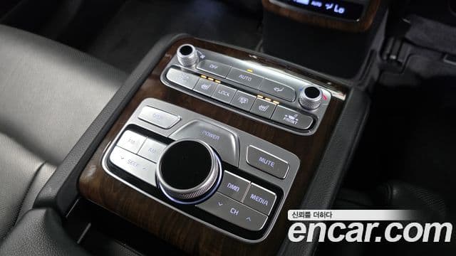 Kia The K9 2018 — Şəkil 19/20