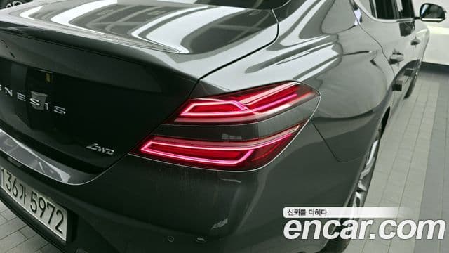 Genesis G70 2022 — ფოტო 11/20