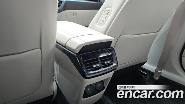 Kia K8 2023 — ფოტო 20/20