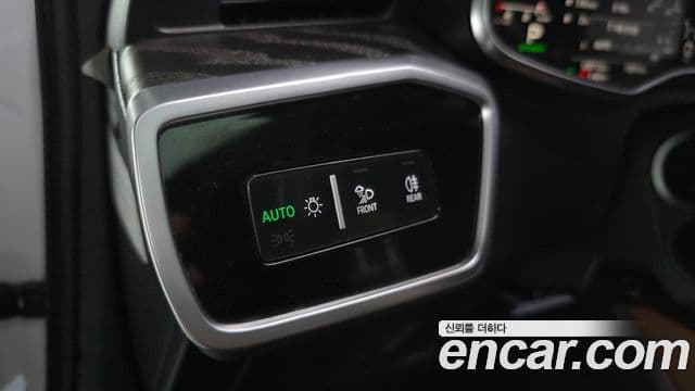 Audi A6 2021 — Photo 26/33