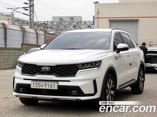 Kia Sorento 2021 — фото 1 из 20