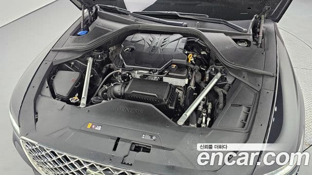 Genesis Electrified G80 2020 — фото 6 из 20