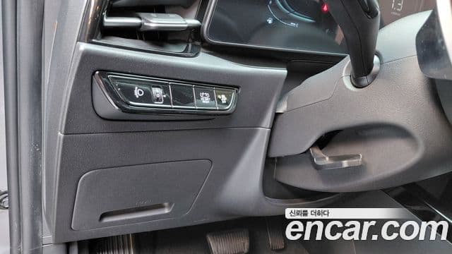 Kia Niro 2022 — ფოტო 20/20