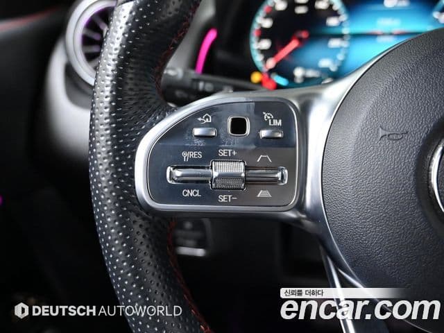 Mercedes-Benz GLB-Class 2022 — Şəkil 18/20