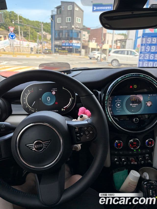 Mini Cooper S, 2023