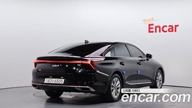 Kia K8 2022 — ფოტო 2/20