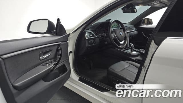 BMW 4 Series 2020 — фото 10 из 20