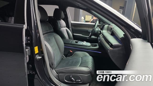 Genesis G90 2023 — ფოტო 11/20