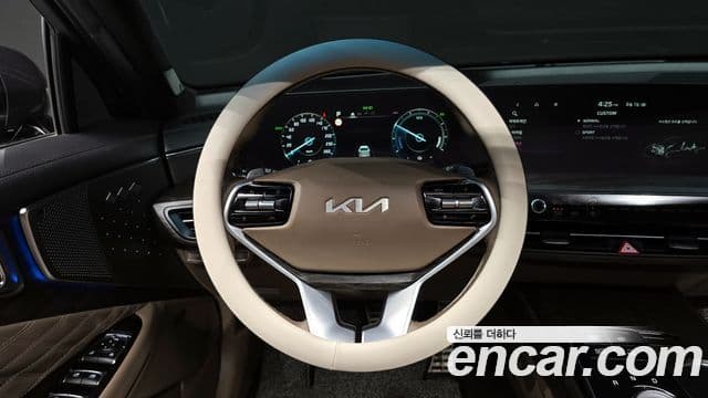 Kia K8 2022 — ფოტო 13/20