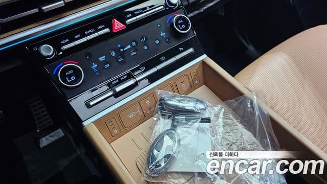 Hyundai Santa Fe 2024 — фото 9 из 20