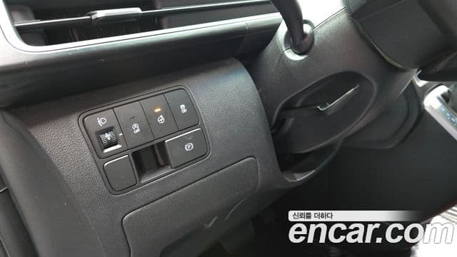 Hyundai Staria 2022 — ფოტო 15/20