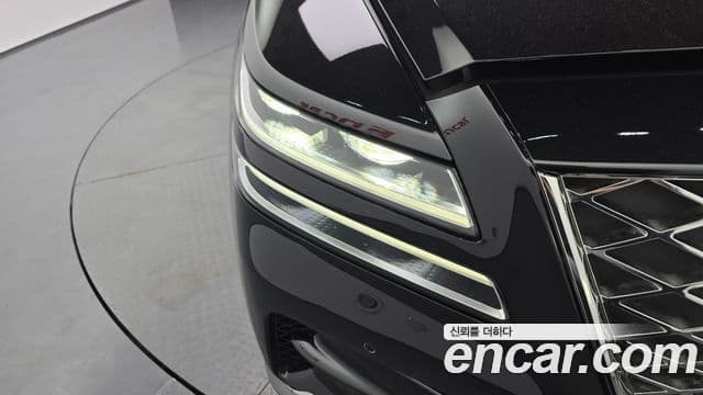 Genesis GV80 2022 — ფოტო 9/40
