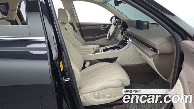 Genesis GV80 2022 — ფოტო 30/40