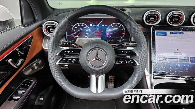 Mercedes-Benz GLC-Class 2025 — ფოტო 13/20