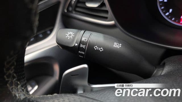 Genesis G70 2018 — ფოტო 20/20