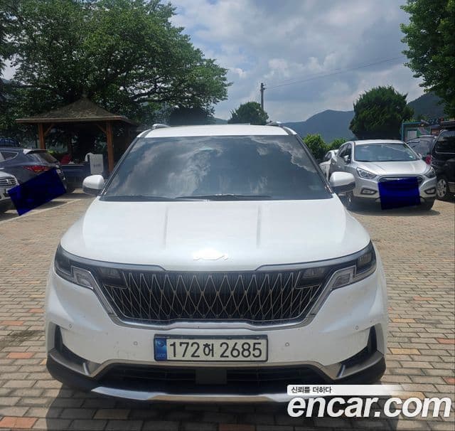 Kia Carnival 2022 — ფოტო 1/5