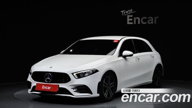 Mercedes-Benz A-Class 2021 — фото 1 из 20