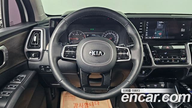 Kia Sorento 2021 — фото 13 из 20