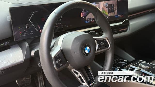 BMW 5 Series 2024 — Şəkil 16/19