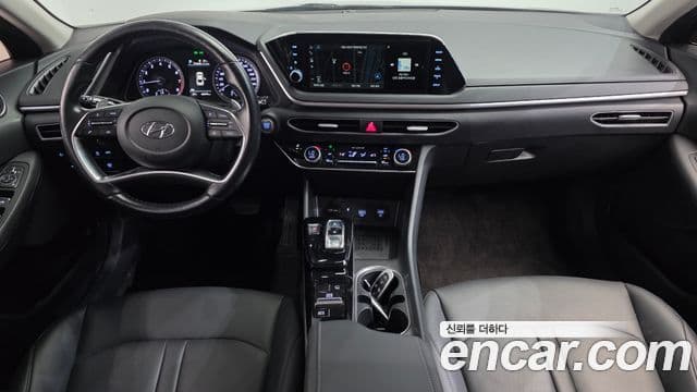 Hyundai Sonata 2021 — Фото 7/20