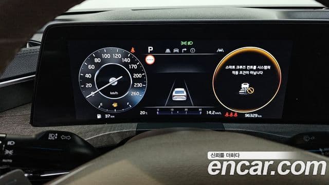 Kia K8 2021 — ფოტო 8/20
