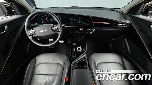 Kia Niro 2022 — фото 7 из 20