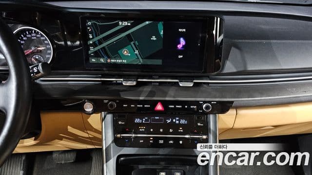 Kia Carnival 2022 — Фото 13/20