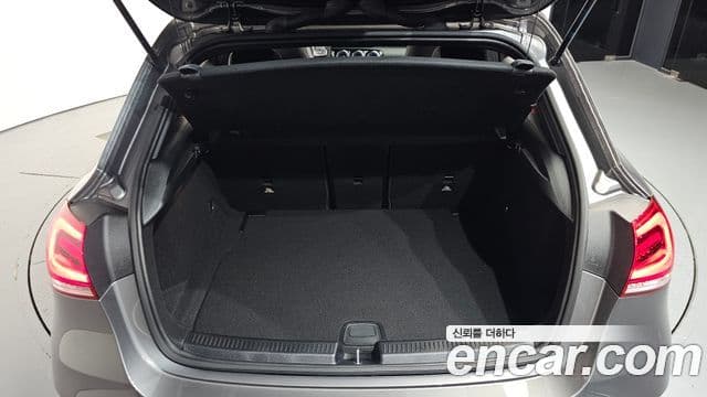 Mercedes-Benz A-Class 2023 — Şəkil 20/20