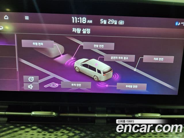 Kia Carnival 2022 — фото 11 из 19