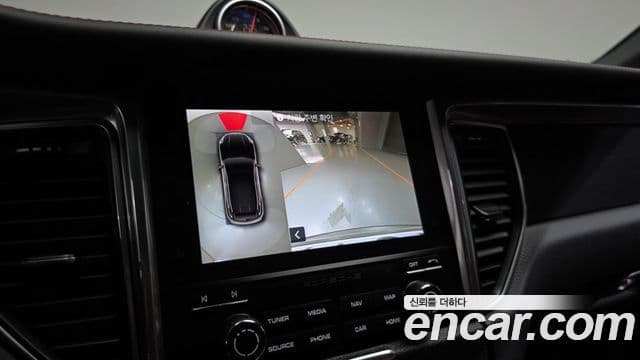 Porsche Macan 2018 — Şəkil 14/20
