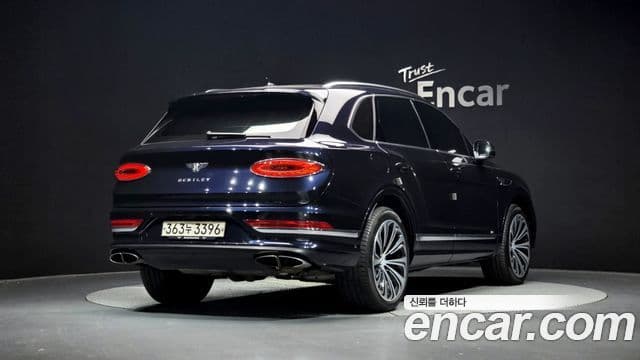 Bentley Bentayga 2022 — Photo 5/20