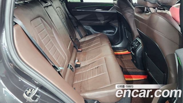 BMW X4 2020 — Фото 12/20